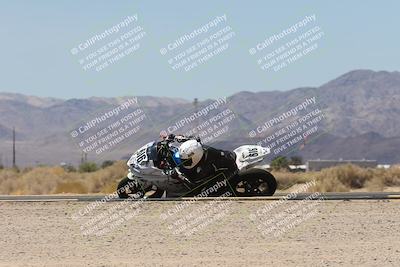 media/Apr-20-2025-CVMA (Sun) [[39090e8767]]/Race 11-500-350 Supersport (Holeshot)/